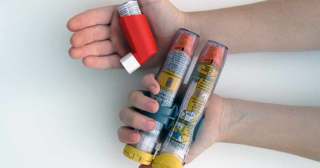 EpiPens e inhalador